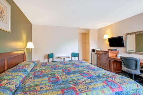 Knights Inn South Hackensack Motel image 9